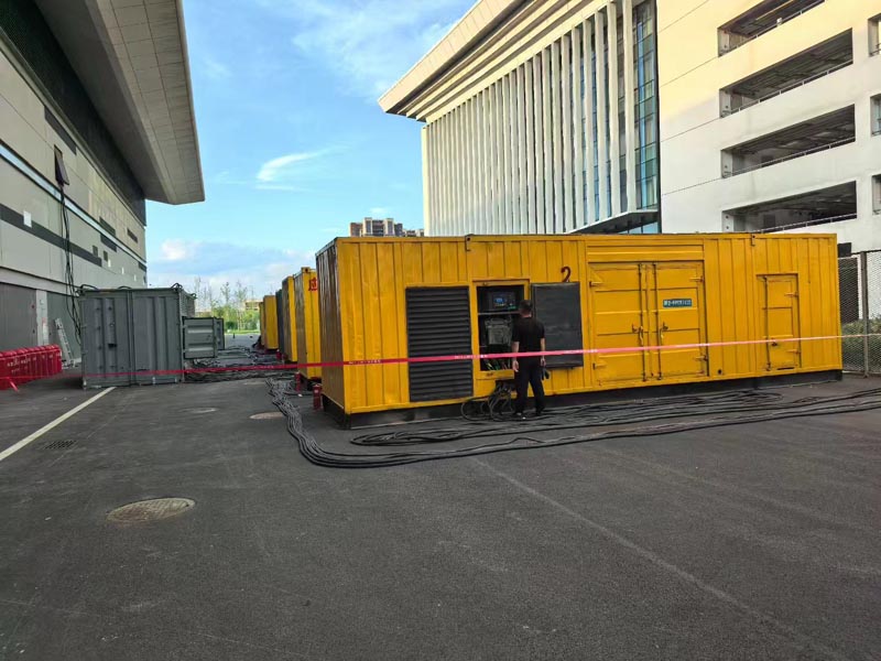 遵义柴油发电机冬季保养注意事项？