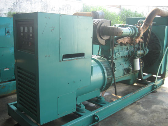 遵义租赁发电机- 发电机碳刷磨损的原因是什么