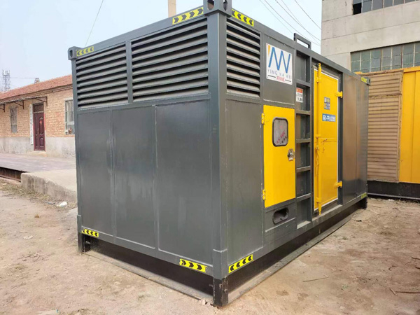 遵义柴油发电机输出电流大小是有什么决定的？