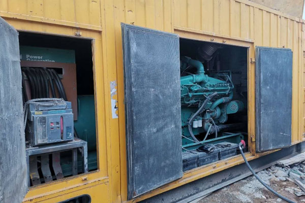 遵义发电机组夏季保养的注意事项有哪些？