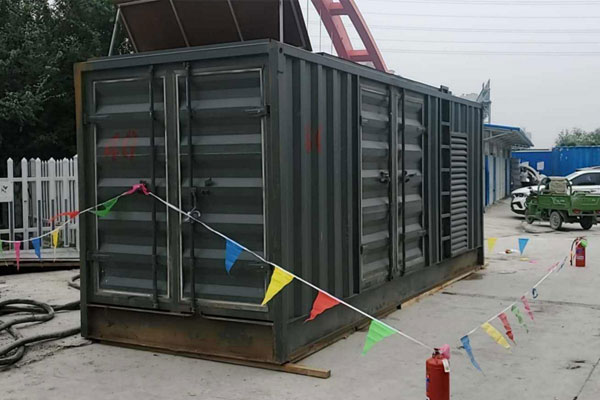 遵义发电机租赁空气滤清器多久更换一次？