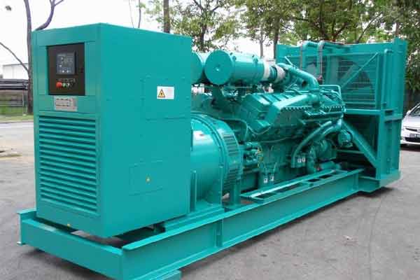 遵义柴油发电机组电压不稳定怎样维修？